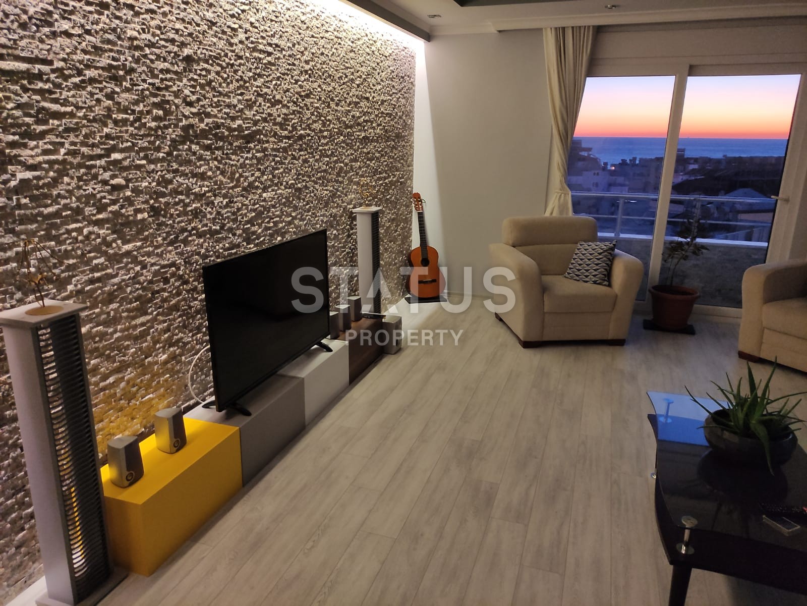 Apartment 2+1 with furniture and sea views in Tosmur, 100 m2 фото 7
