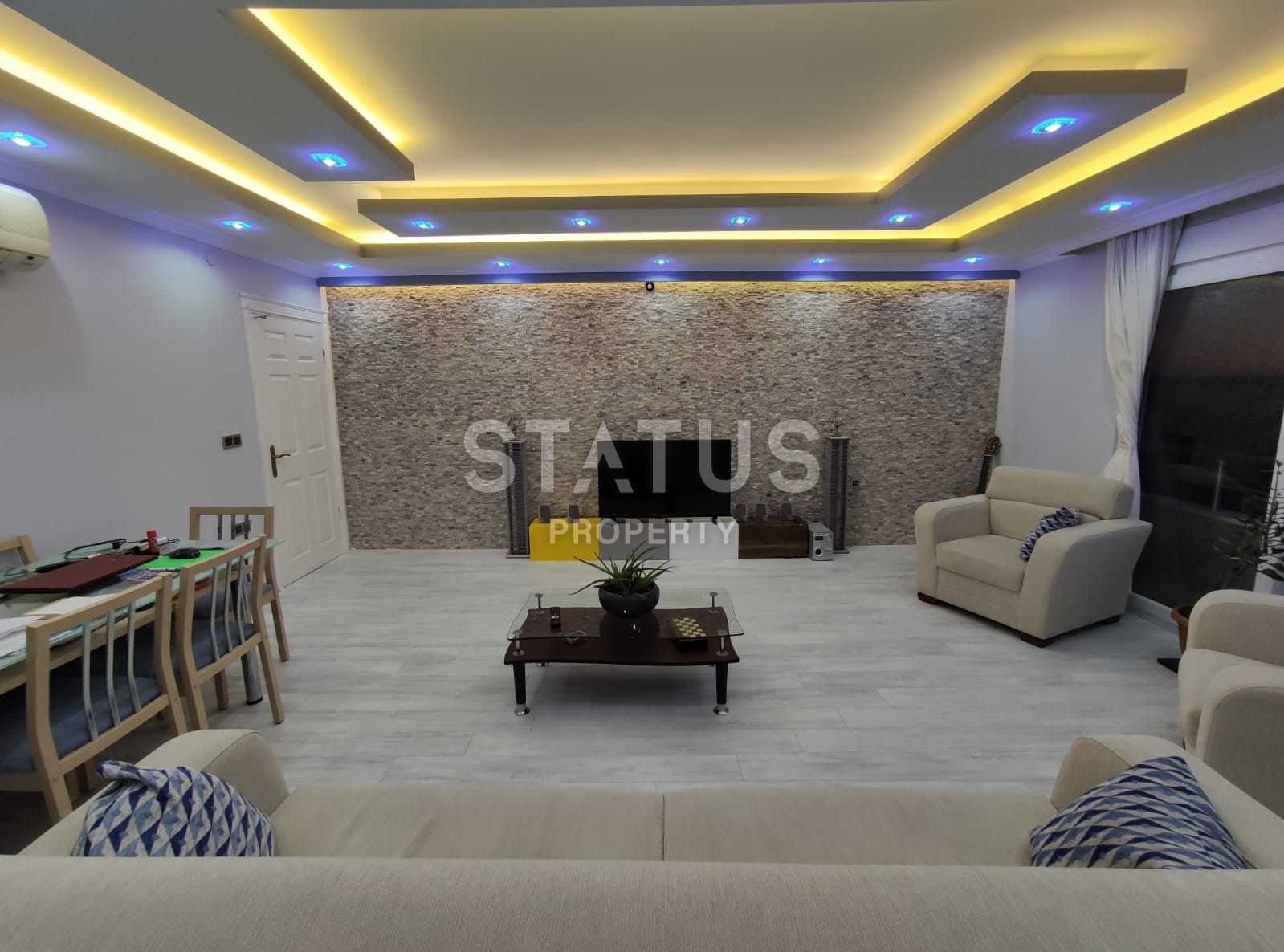 Apartment 2+1 with furniture and sea views in Tosmur, 100 m2 фото 8