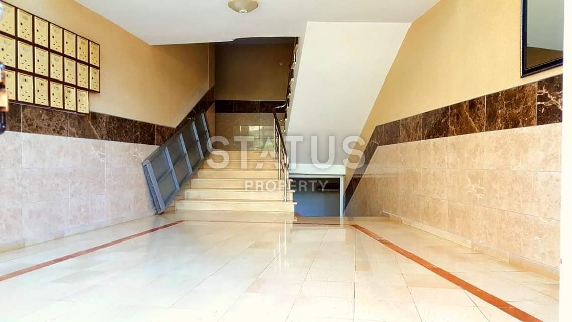 Apartment 2+1 with furniture and sea views in Tosmur, 100 m2 фото 18