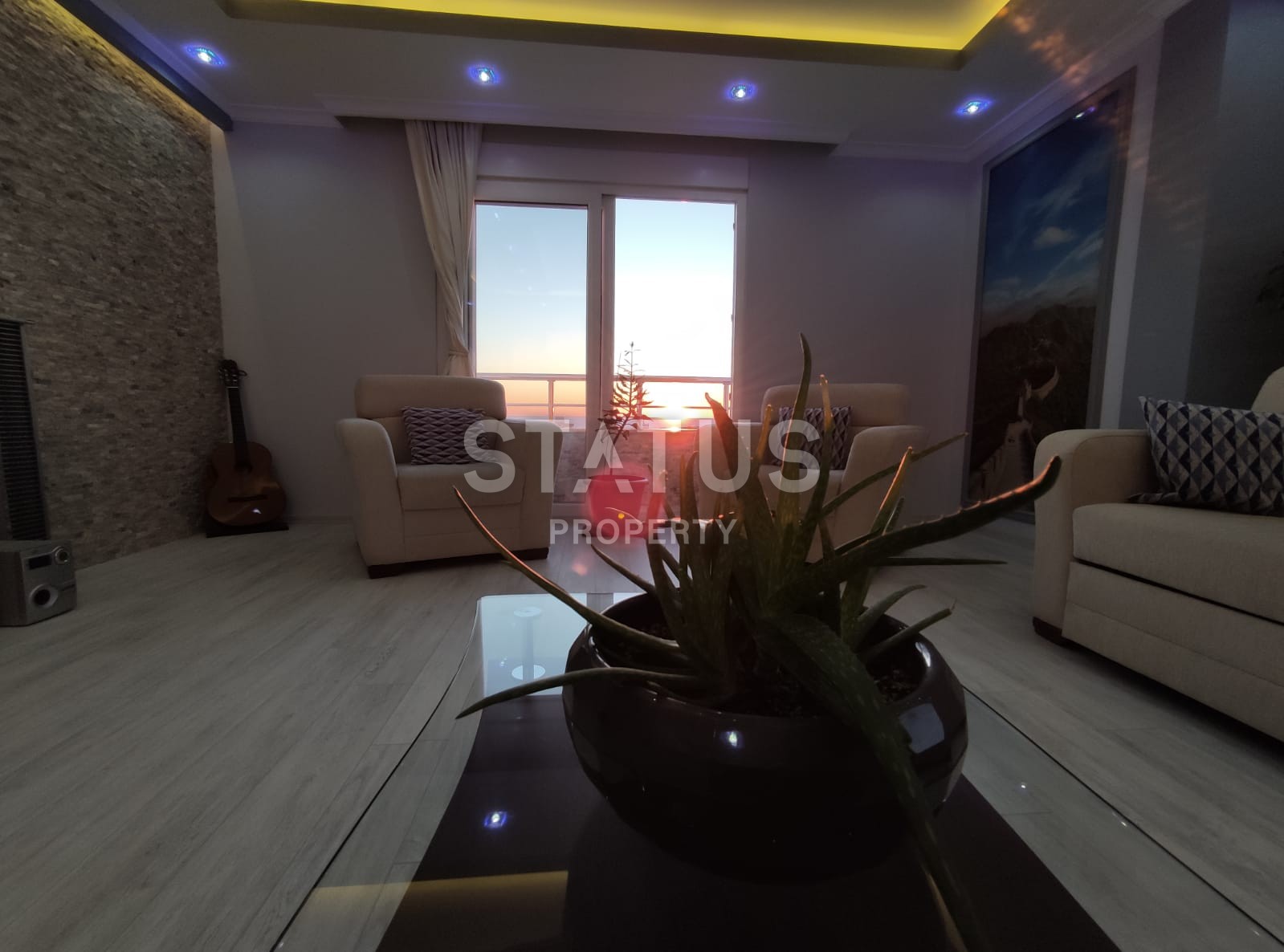 Apartment 2+1 with furniture and sea views in Tosmur, 100 m2 фото 27