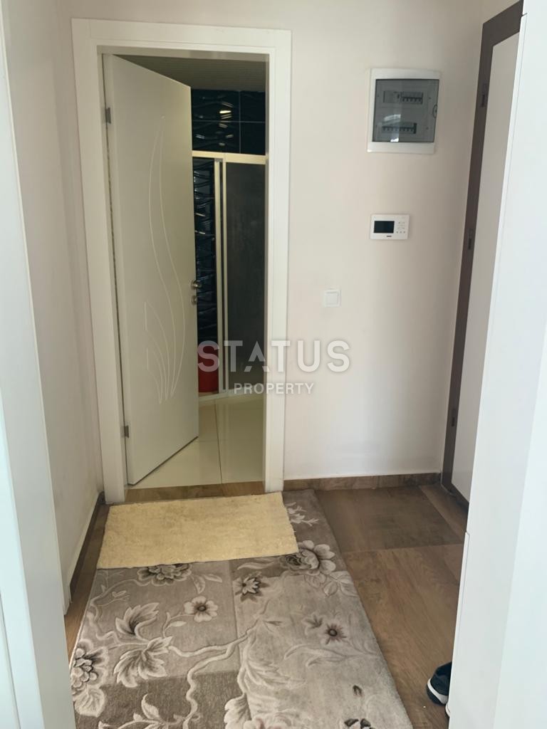 Просторная квартира 1+1 с мебелью 70 м2, в 200 метрах от моря в Махмутларе. фото 3