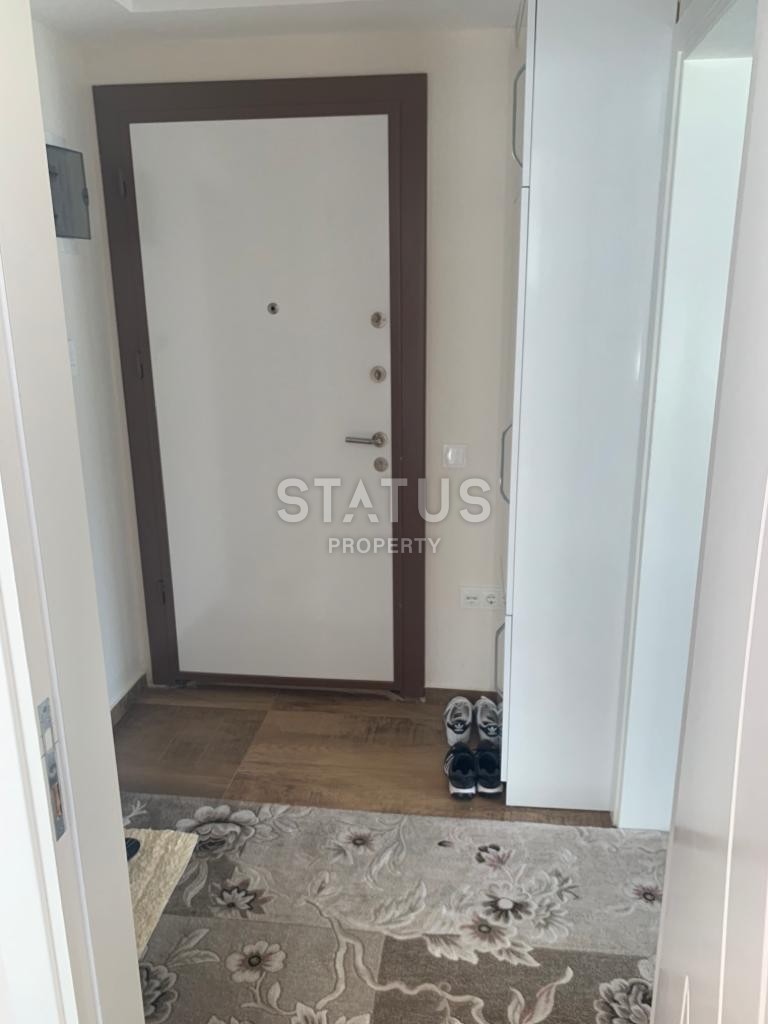 Просторная квартира 1+1 с мебелью 70 м2, в 200 метрах от моря в Махмутларе. фото 8