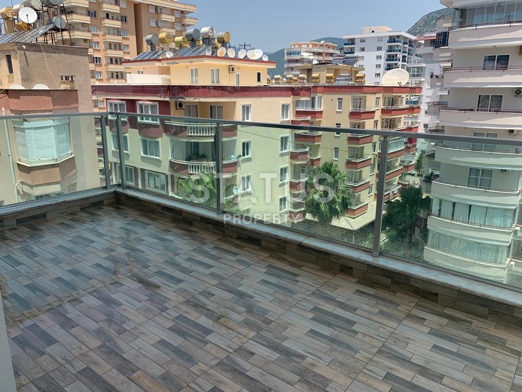 Просторная квартира 1+1 с мебелью 70 м2, в 200 метрах от моря в Махмутларе. фото 19