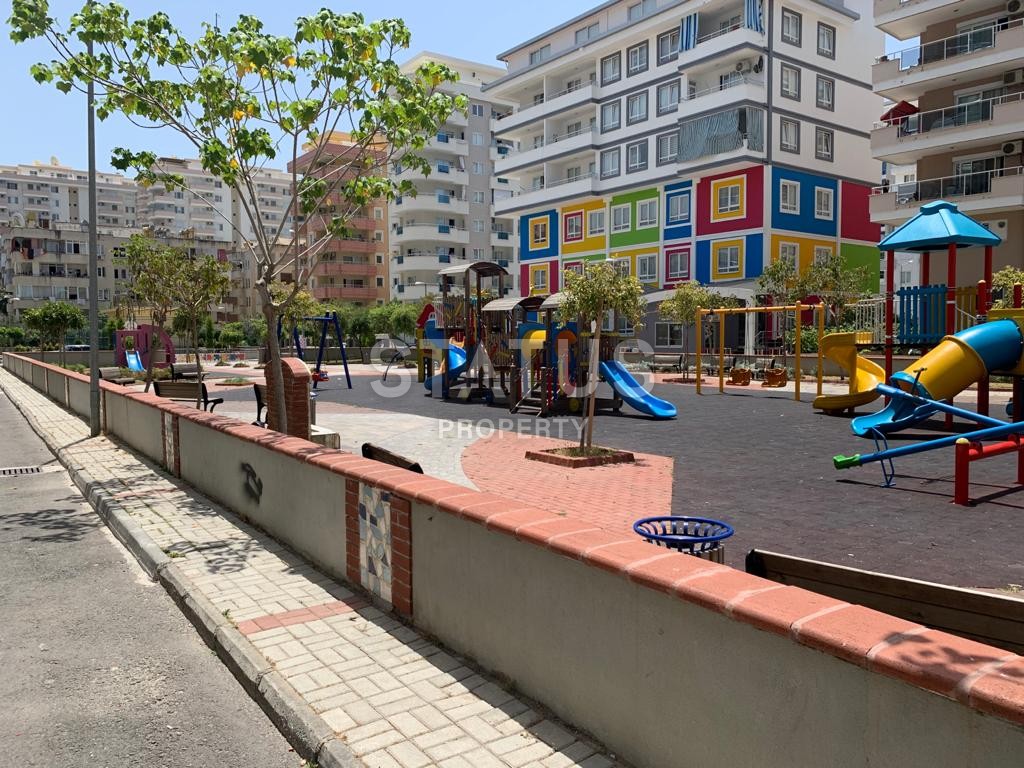 Просторная квартира 1+1 с мебелью 70 м2, в 200 метрах от моря в Махмутларе. фото 24