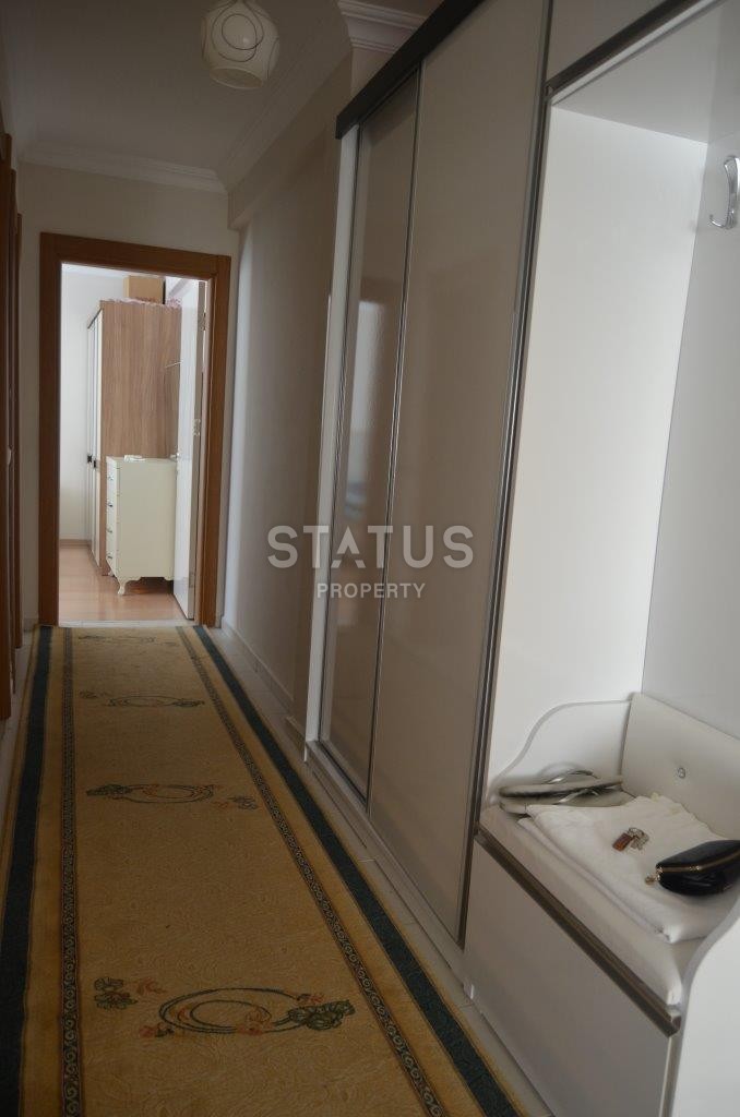 Трехкомнатная квартира в современном комплексе с видом на море и горы, 120 кв.м. фото 8