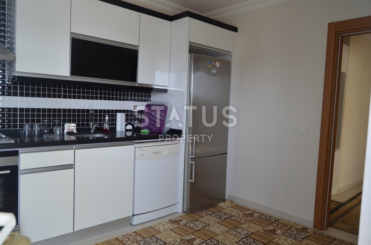 Трехкомнатная квартира в современном комплексе с видом на море и горы, 120 кв.м. фото 14