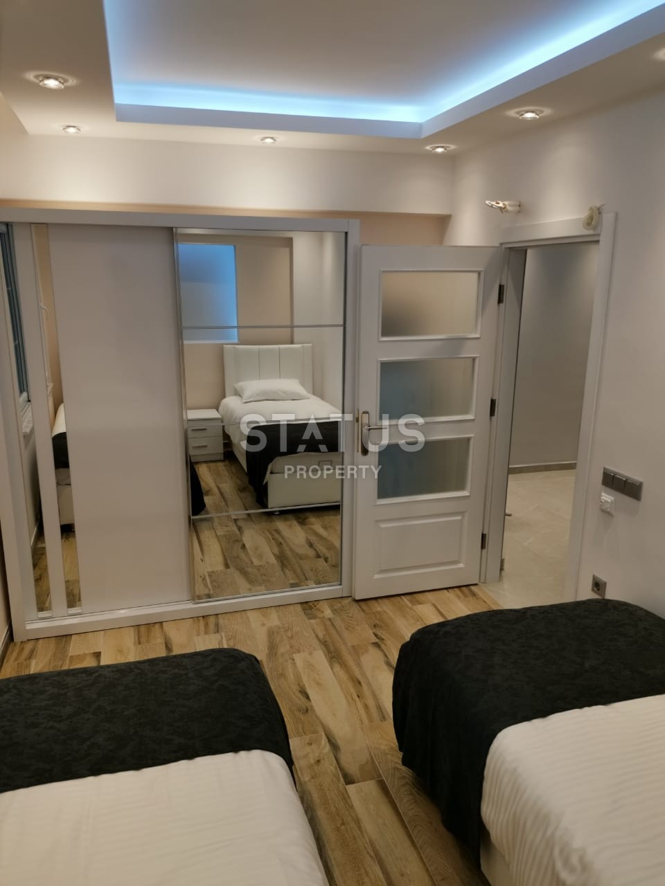 Four-room apartment with new furniture, renovation and a separate kitchen in Damlataş. 150 M2 фото 6