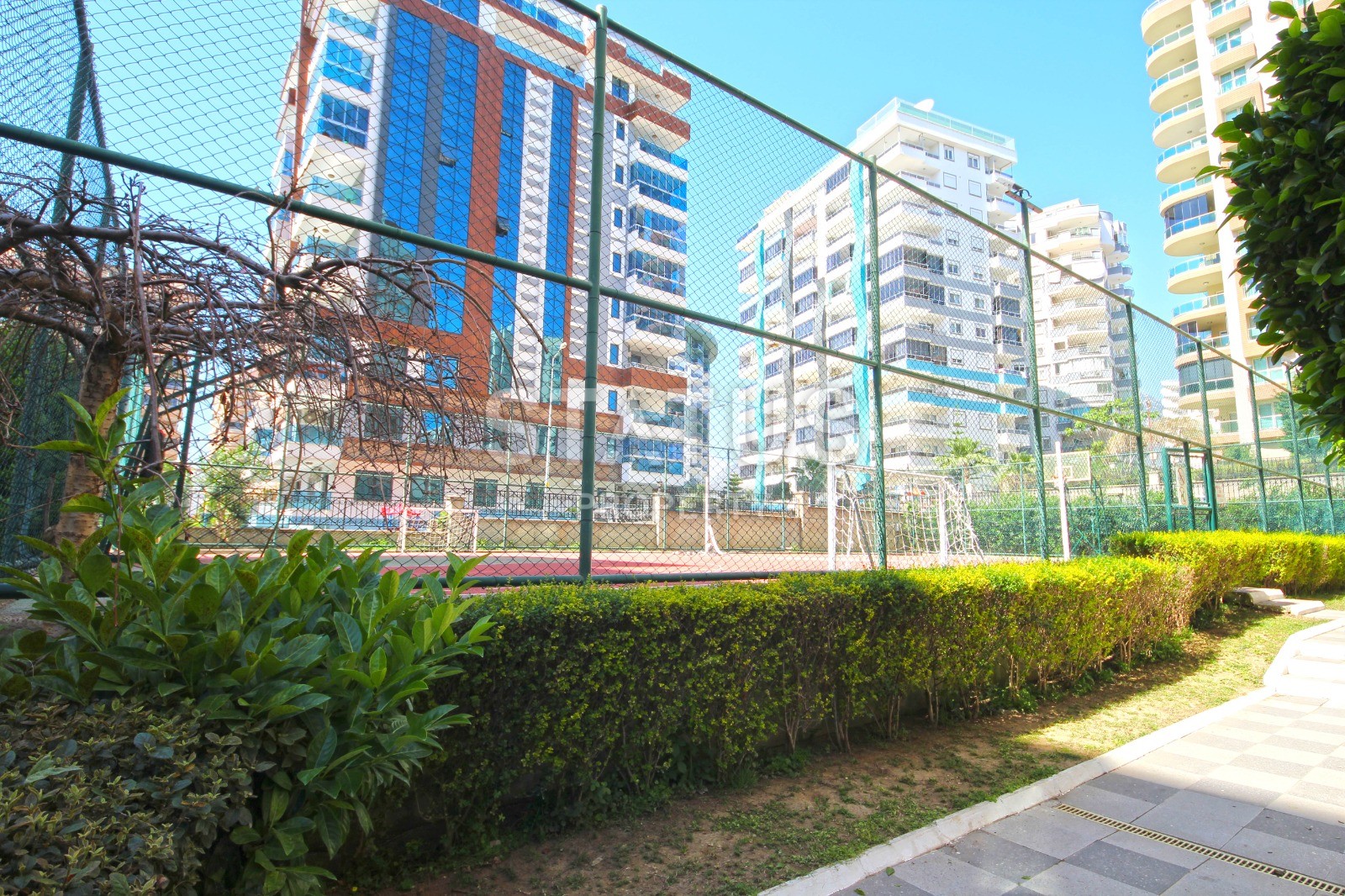 Budget one-bedroom apartment in a popular complex in the center of Mahmutlar, 70m2 фото 19