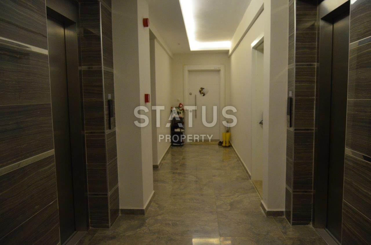 Трехкомнатная квартира в современном комплексе с видом на море и горы, 120 кв.м. фото 33