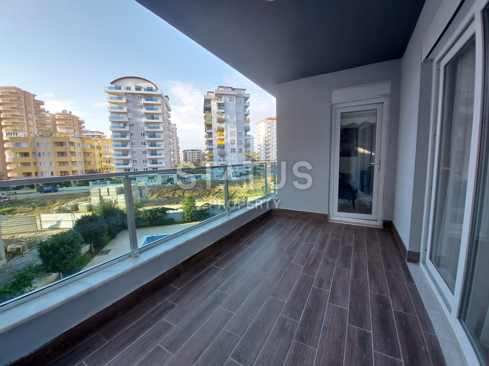 Просторная меблированная квартира планировки 1+1, 75 м2 в районе Махмутлар, Аланья фото 13