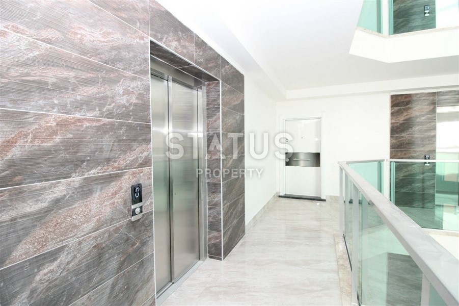 Просторная меблированная квартира планировки 1+1, 75 м2 в районе Махмутлар, Аланья фото 16