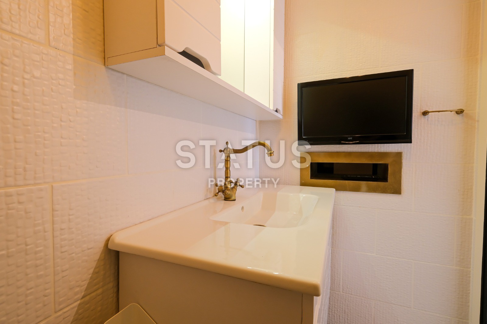 Apartment 2+1 with a good repair and sea views on the first line in Mahmutlar, 100 m2 фото 9