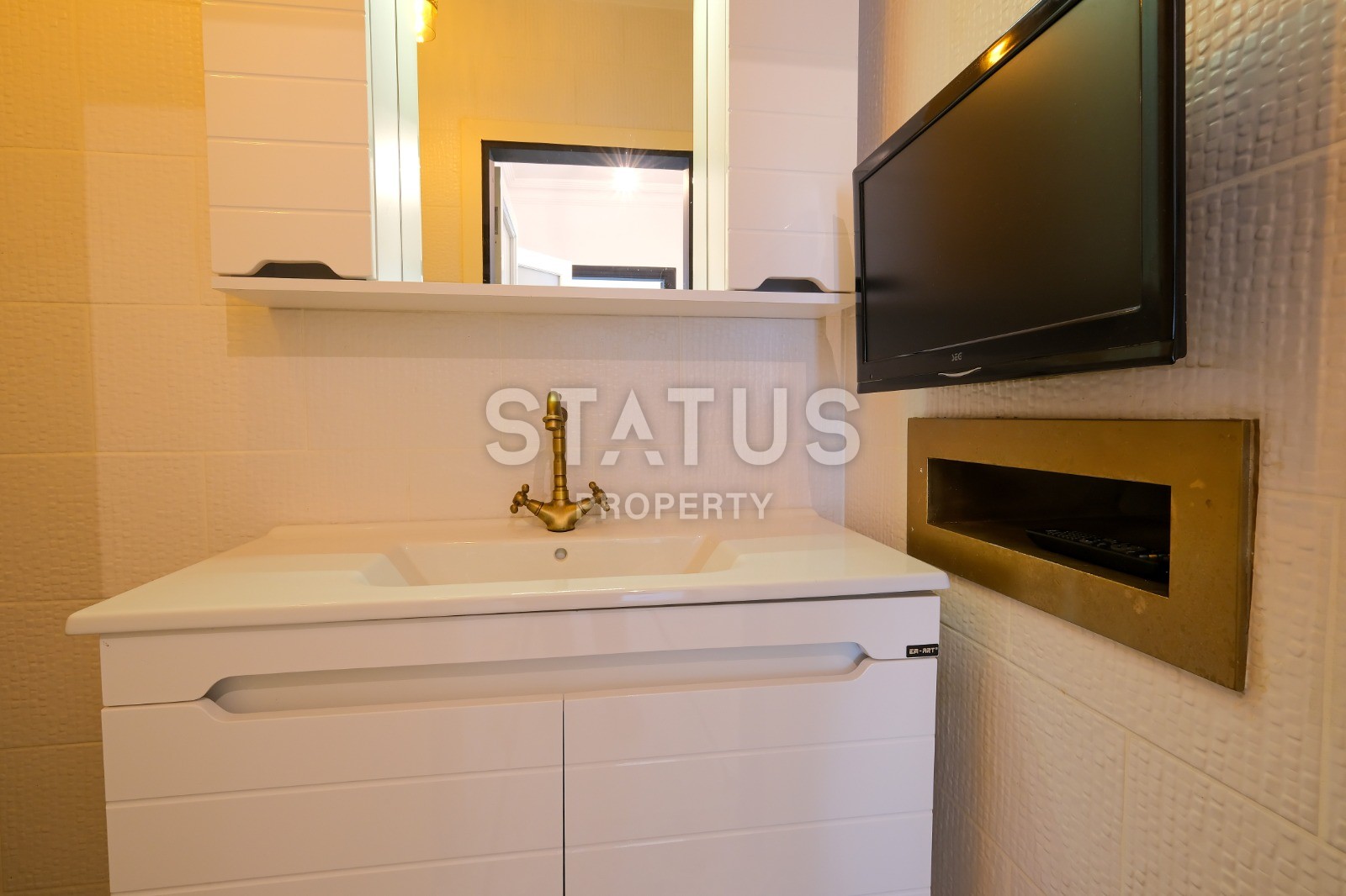 Apartment 2+1 with a good repair and sea views on the first line in Mahmutlar, 100 m2 фото 14