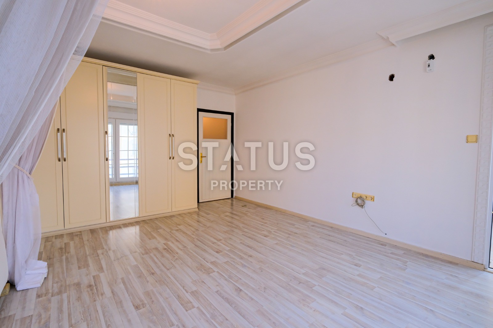 Apartment 2+1 with a good repair and sea views on the first line in Mahmutlar, 100 m2 фото 23