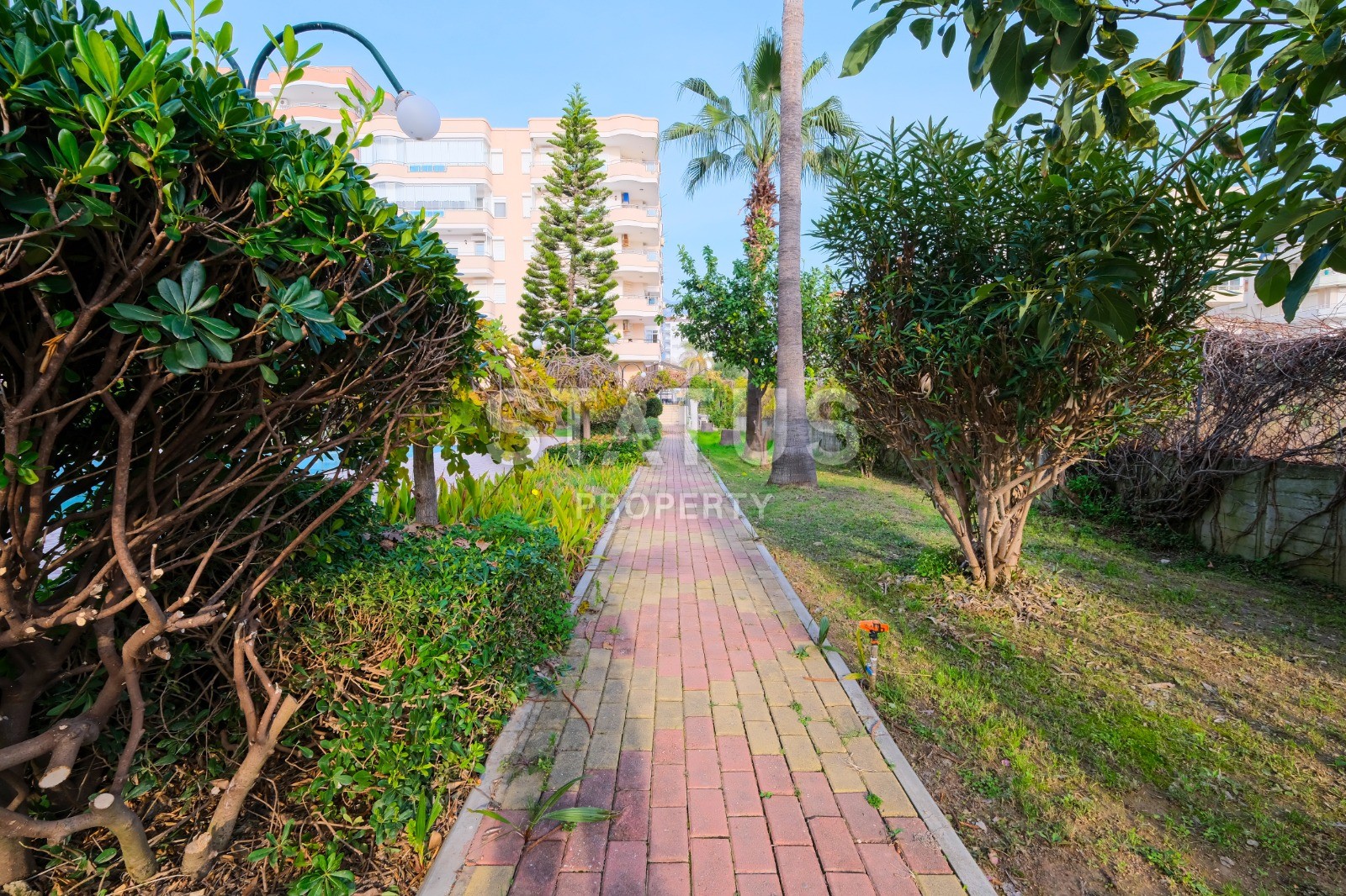 Apartment 2+1 with a good repair and sea views on the first line in Mahmutlar, 100 m2 фото 30