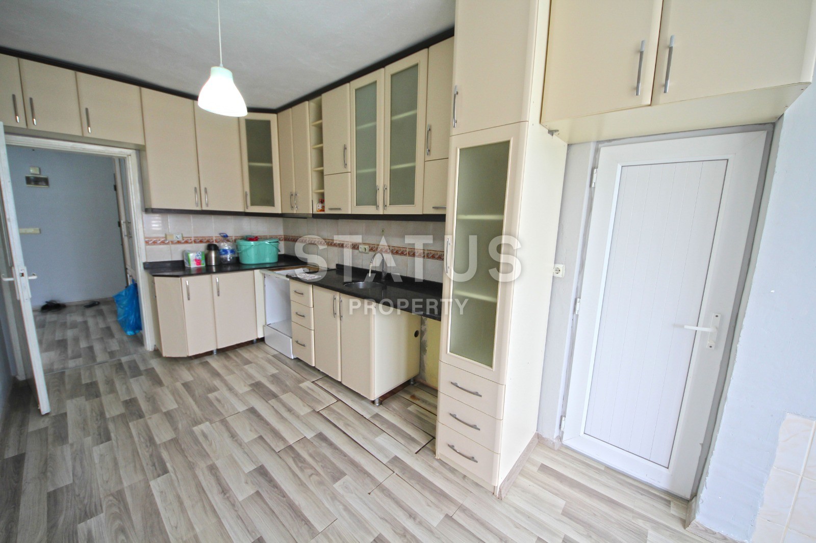 Бюджетная квартира 2+1 с ремонтом в Махмутларе, 110 м2 фото 1