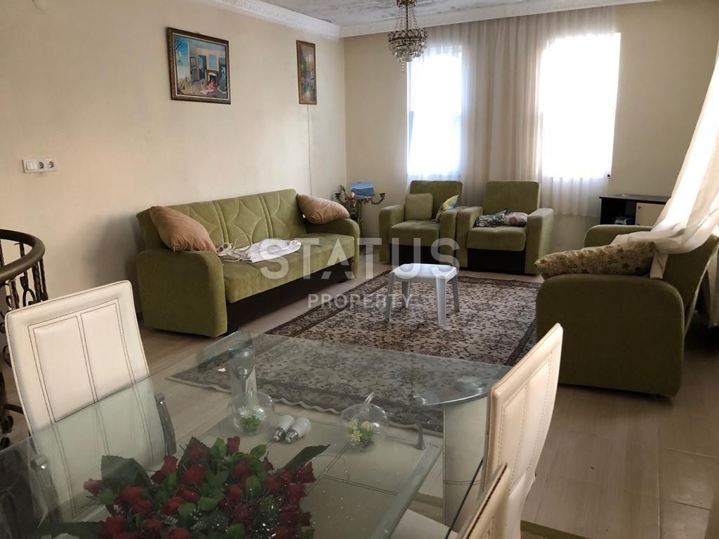 Land plot 3000 m2 with a two-storey house. Demirtas, Alanya. фото 24