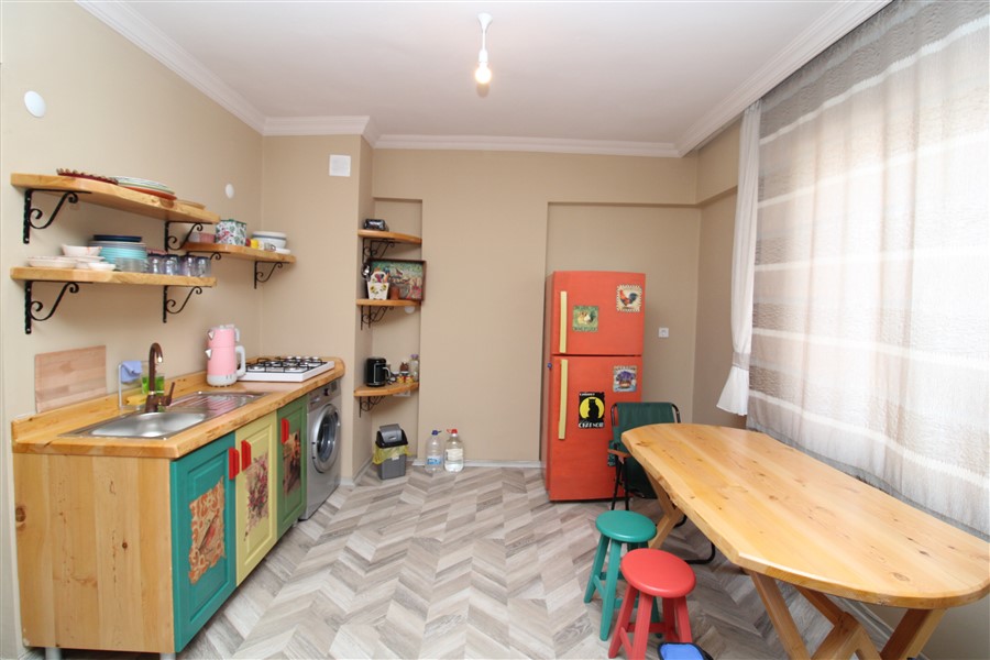 Квартира 2+1 с ремонтом в Махмутларе, 90 м2 фото 7