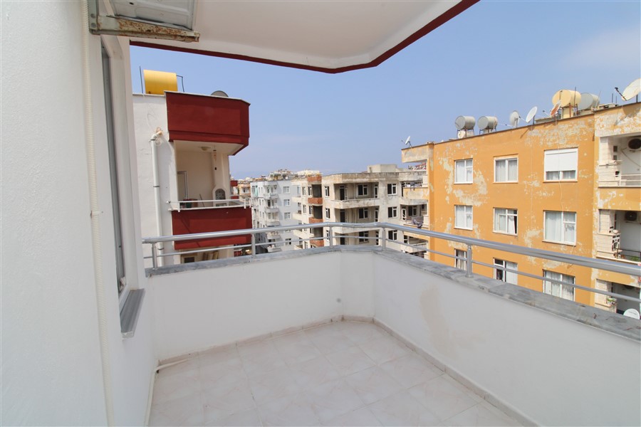 Квартира 2+1 с ремонтом в Махмутларе, 90 м2 фото 15