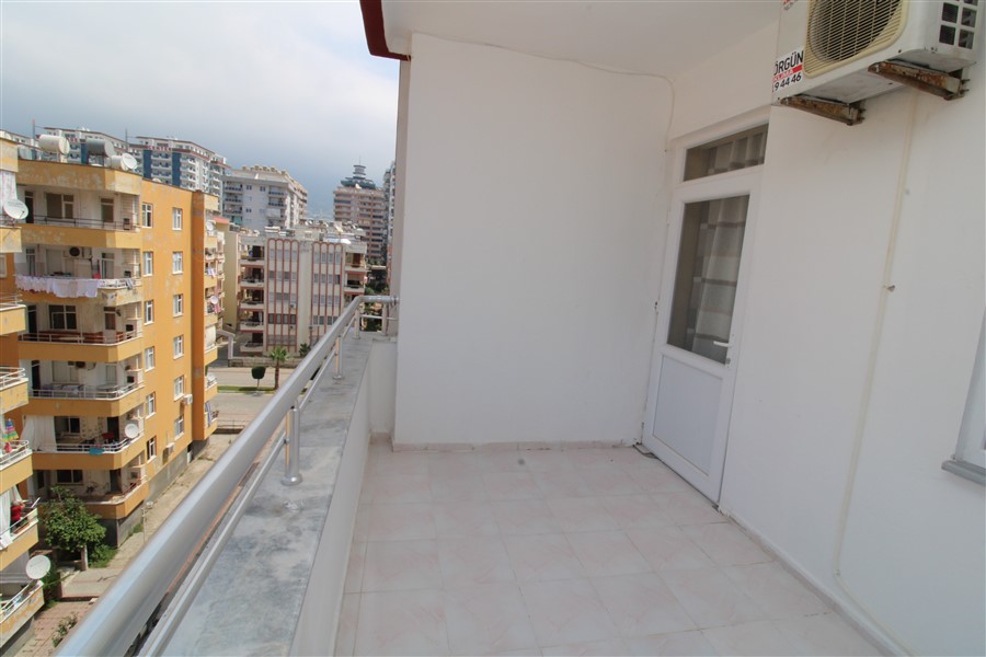 Квартира 2+1 с ремонтом в Махмутларе, 90 м2 фото 18