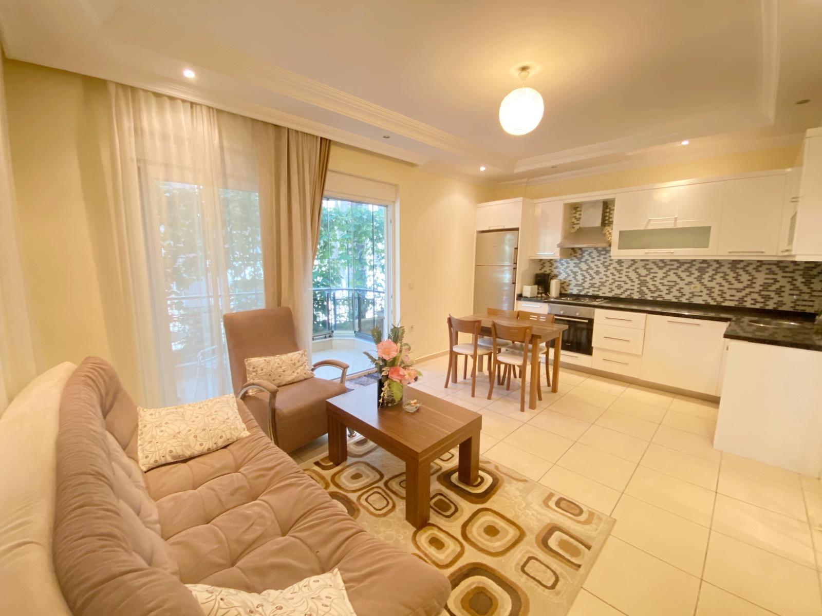 Spacious 1+1 apartment with furniture, 75 m2 in the center of Alanya. фото 10