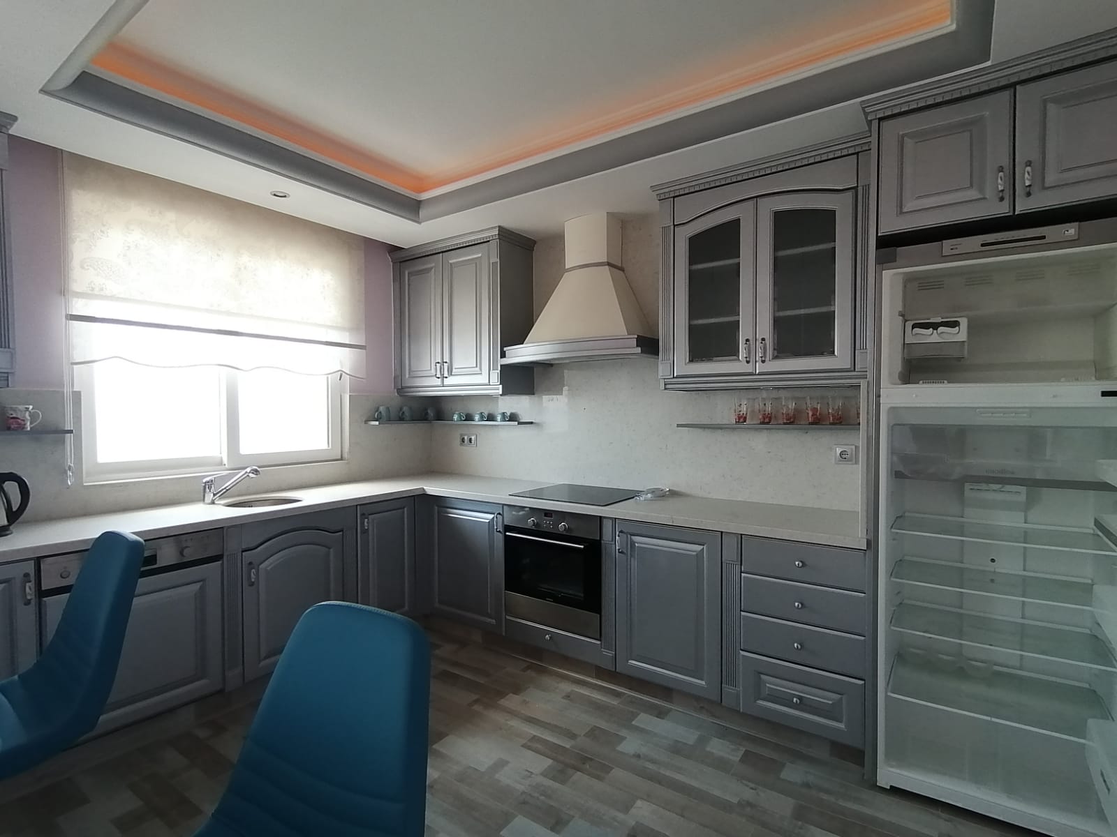 Apartment 4+2 renovated in the center of Mahmutlar, 300 m2 фото 6