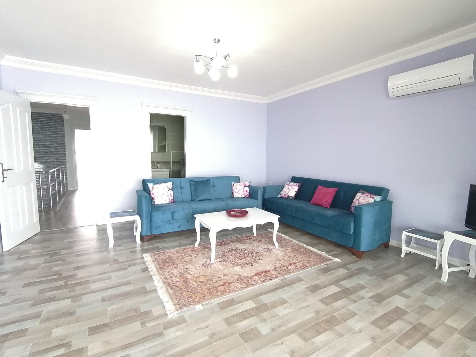 Apartment 4+2 renovated in the center of Mahmutlar, 300 m2 фото 31