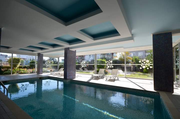 Просторные апартаменты 1+1 в одном из лучших комплексах в Кестеле, 75м2. Первая линия. фото 13