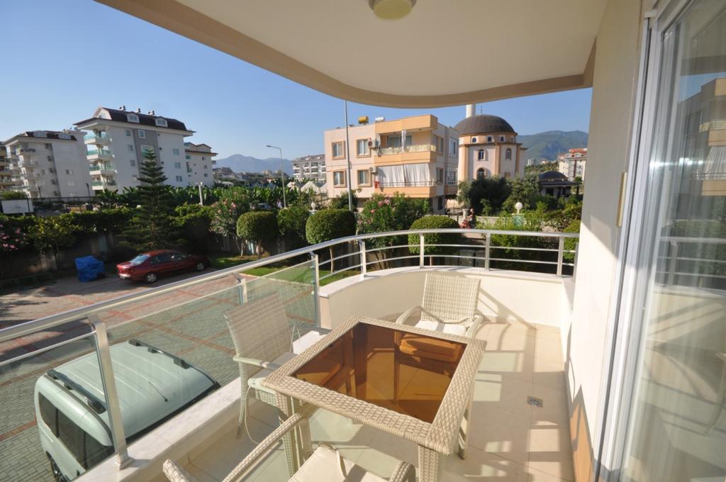 Просторные апартаменты 1+1 в одном из лучших комплексах в Кестеле, 75м2. Первая линия. фото 25