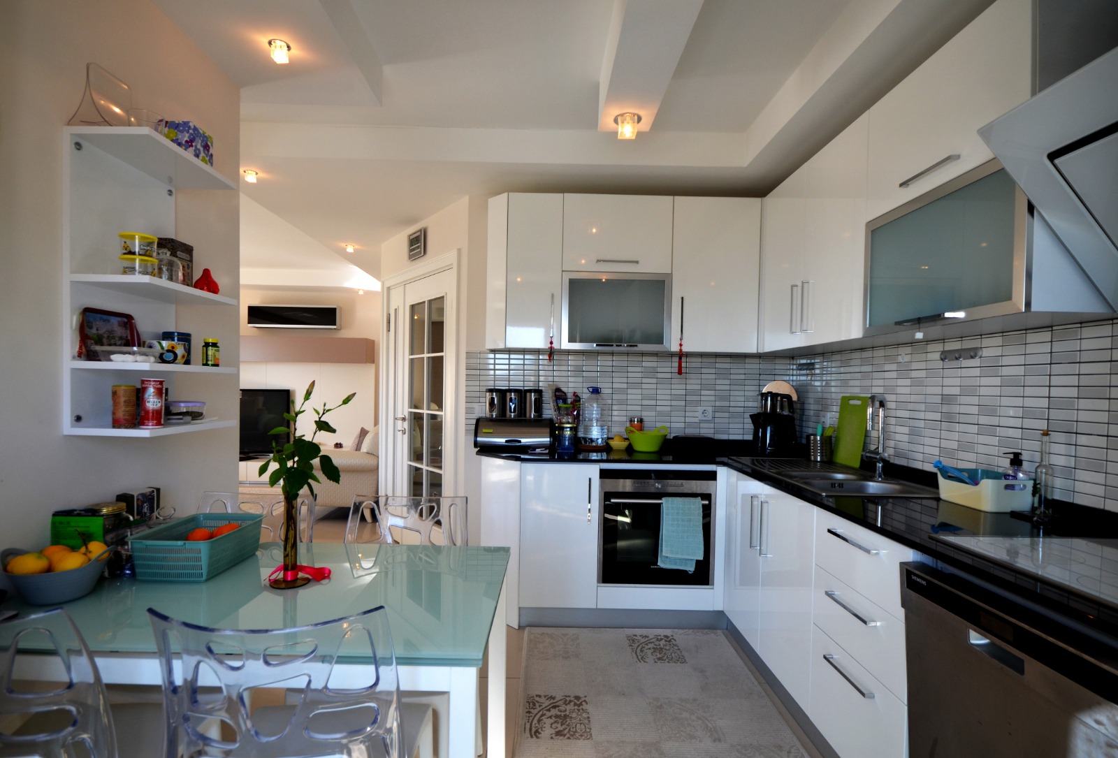 Seafront apartment 6+1 in Kestel, 264 m2 фото 19