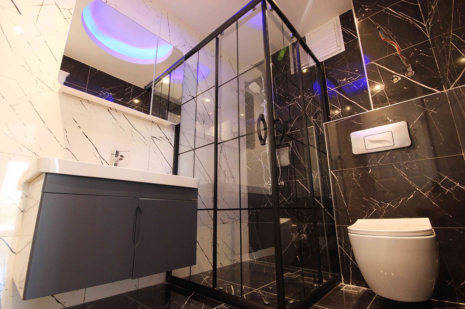 Дуплекс 4+1 с видом на море и горы на первой береговой линии в Махмутларе, 240 м2. фото 22