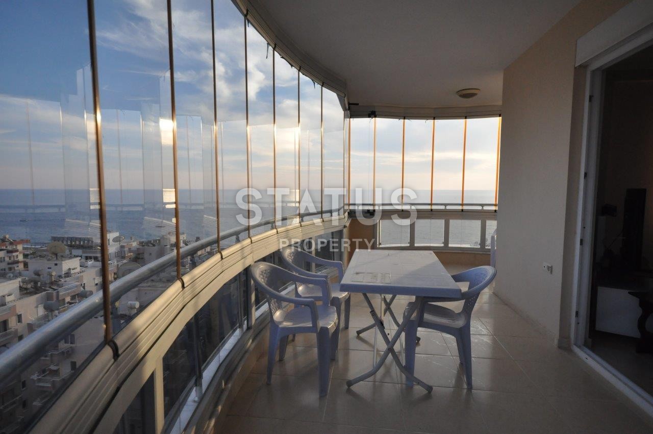 Шикарные двухуровневые апартаменты с видом на море, горы и крепость Аланьи, 250 кв.м. фото 23