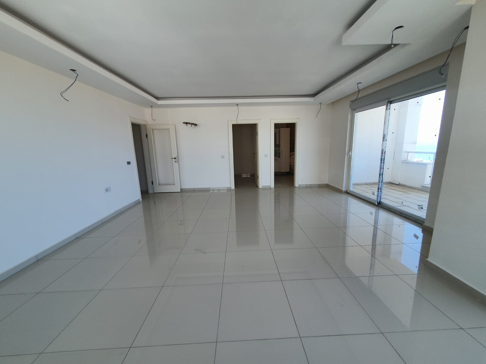 Трехэтажная квартира 4+1 с видом на море на ул. Барбаросса в комплексе класса люкс, 350м.кв фото 9