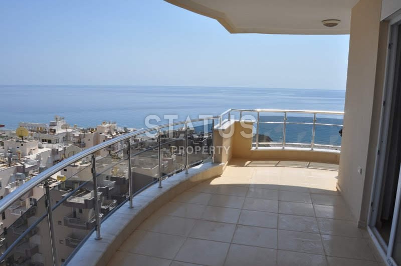 Шикарные двухуровневые апартаменты с видом на море, горы и крепость Аланьи, 250 кв.м. фото 30