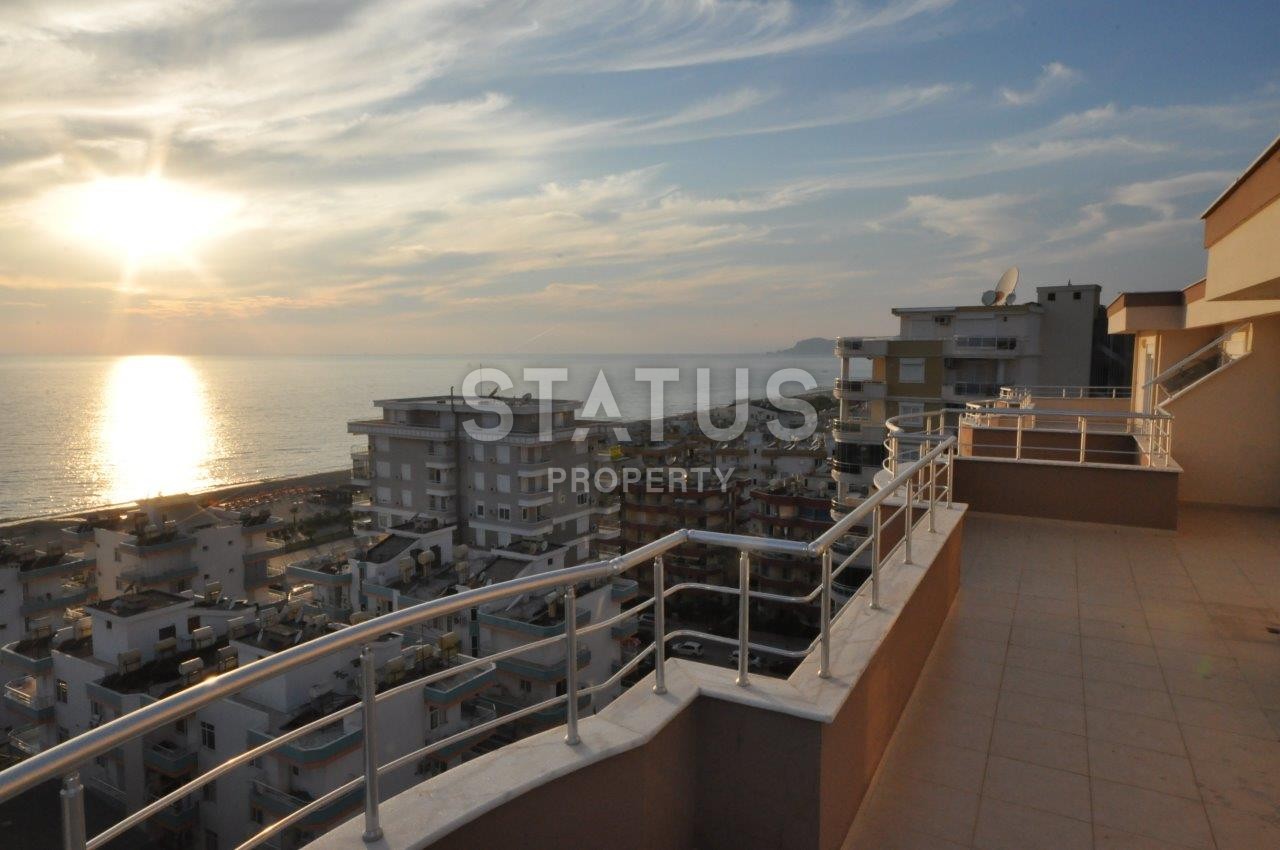 Шикарные двухуровневые апартаменты с видом на море, горы и крепость Аланьи, 250 кв.м. фото 33