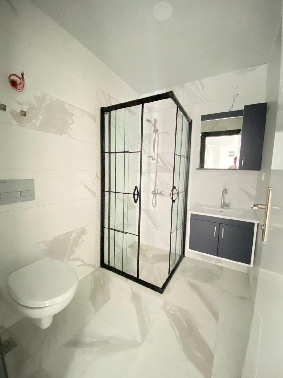 Просторная квартира 1+1 с видом на море в центре Махмутлара, 65 м2. фото 6