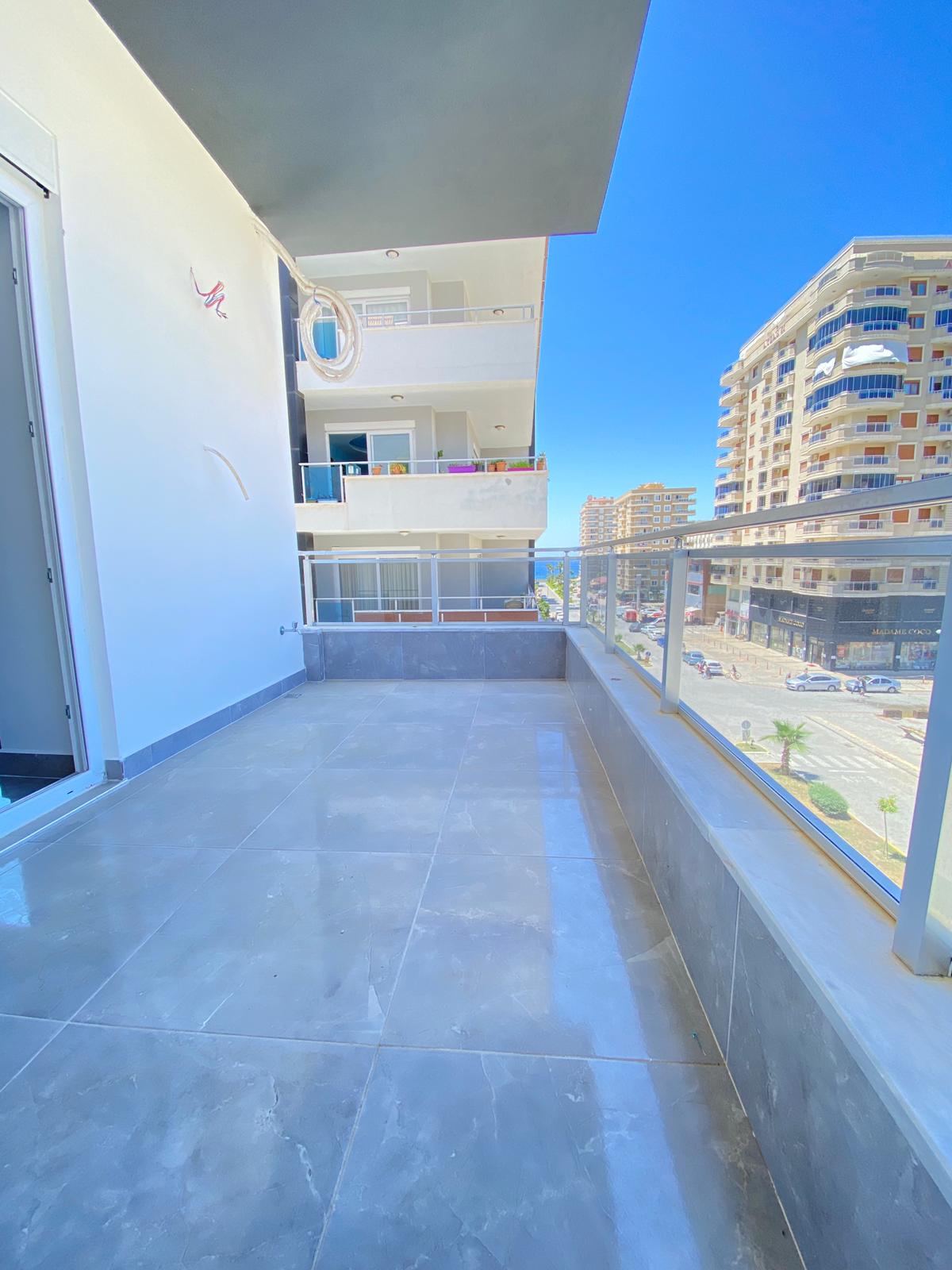 Просторная квартира 1+1 с видом на море в центре Махмутлара, 65 м2. фото 7