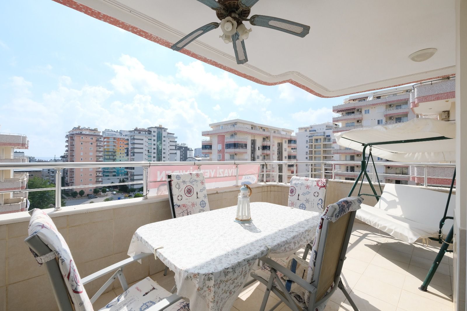 Three-room apartment with furniture in Mahmutlar, 120 m2 фото 7