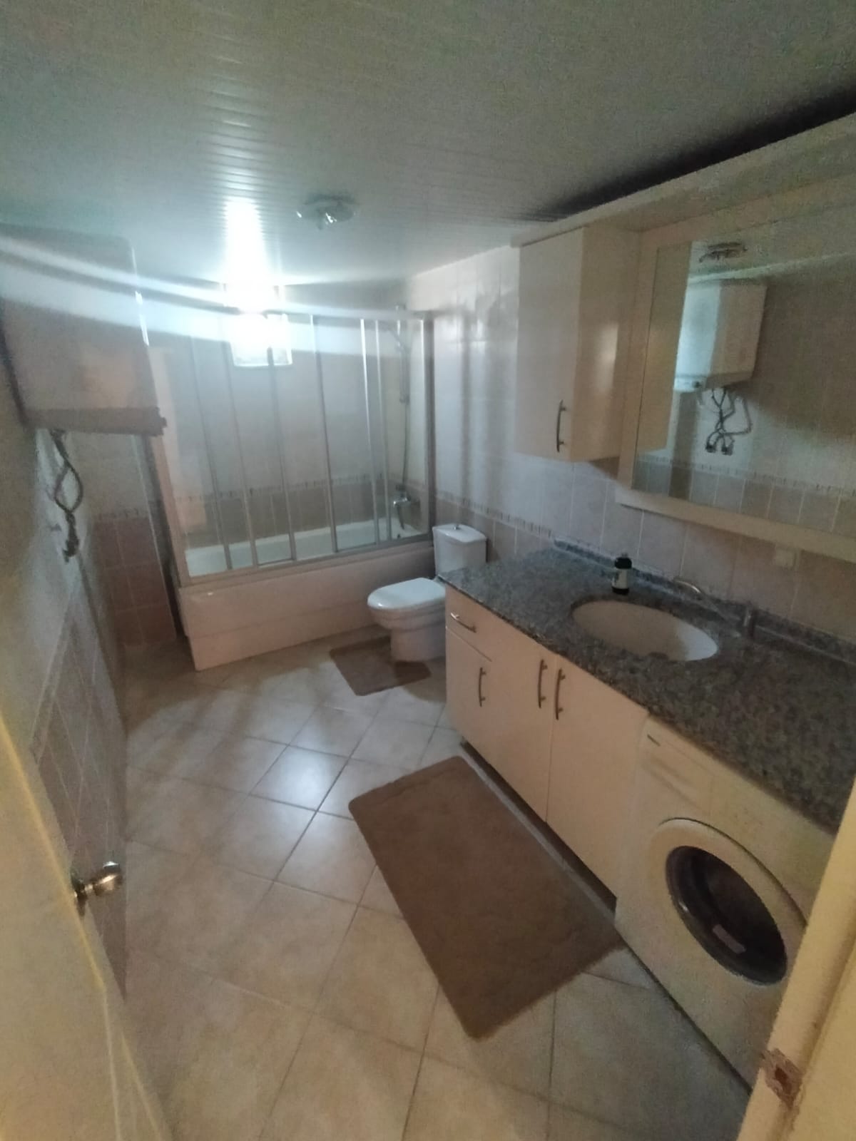 Spacious furnished apartment 2+1 by the sea, 120 m2. Mahmutlar, Alanya. фото 4