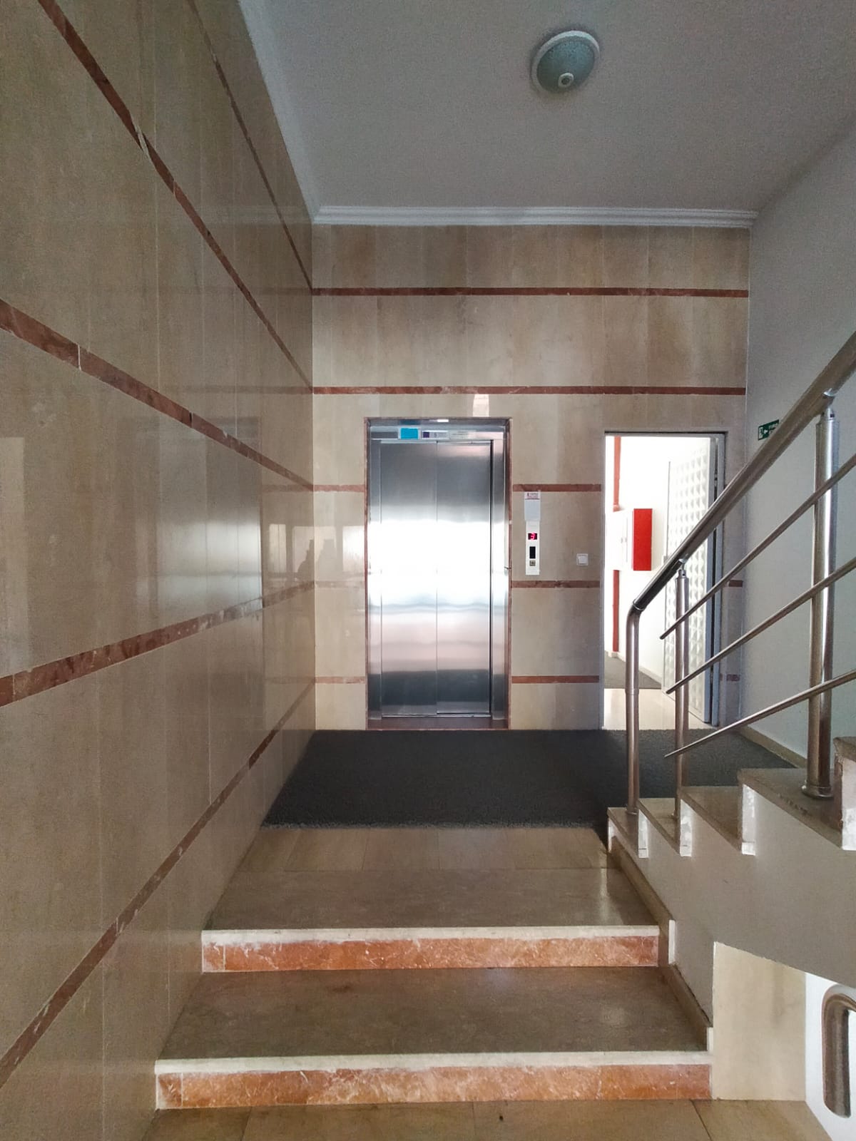 Spacious furnished apartment 2+1 by the sea, 120 m2. Mahmutlar, Alanya. фото 10