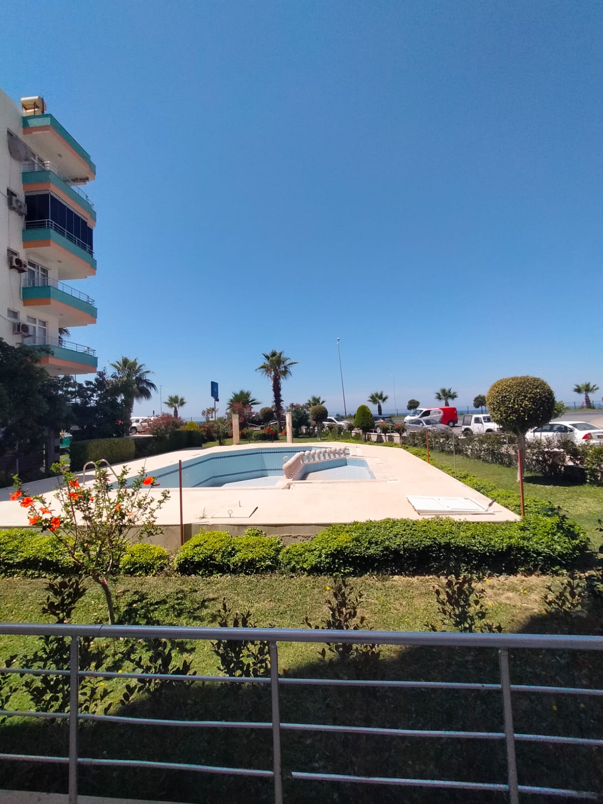 Spacious furnished apartment 2+1 by the sea, 120 m2. Mahmutlar, Alanya. фото 19