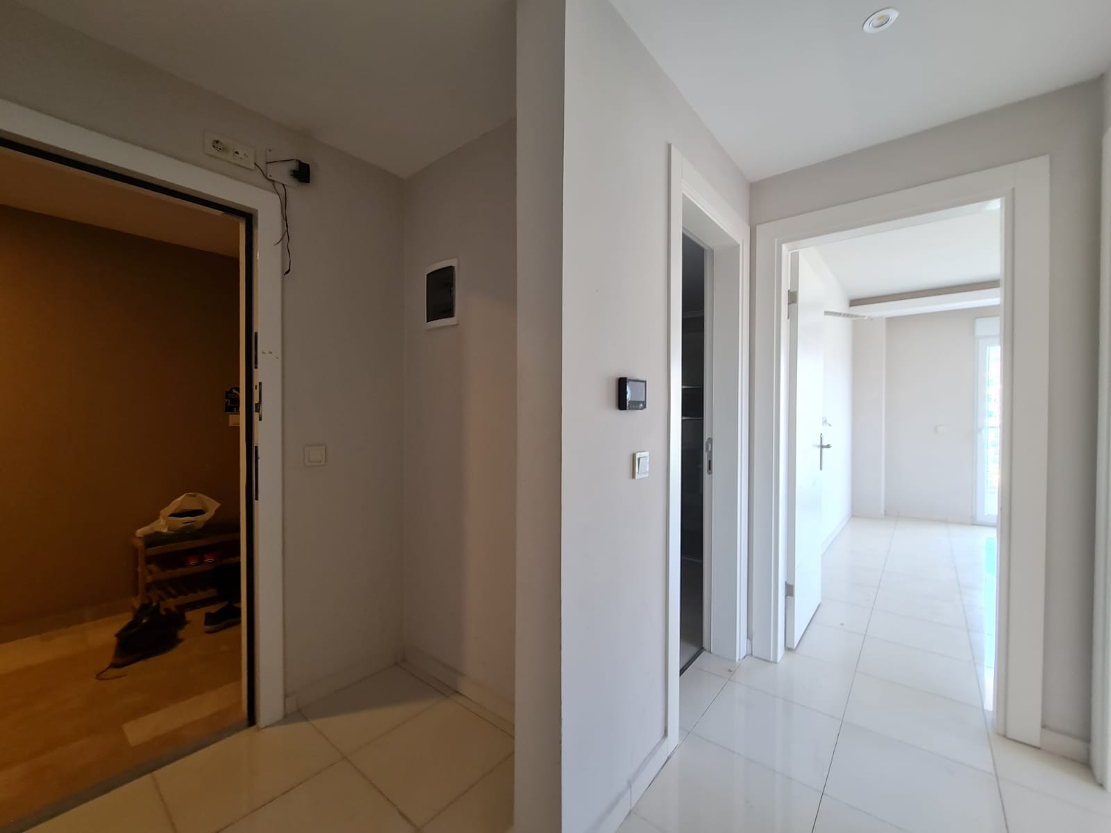 Двухкомнатная квартира в отличном комплексе, 70 м2 фото 23