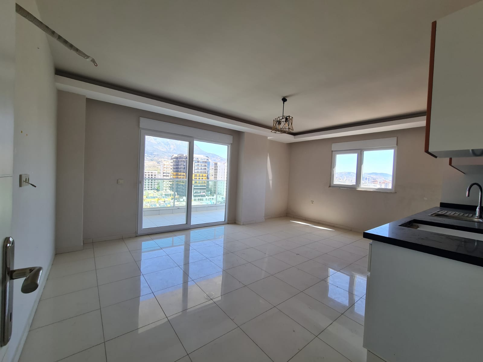 Двухкомнатная квартира в отличном комплексе, 70 м2 фото 26