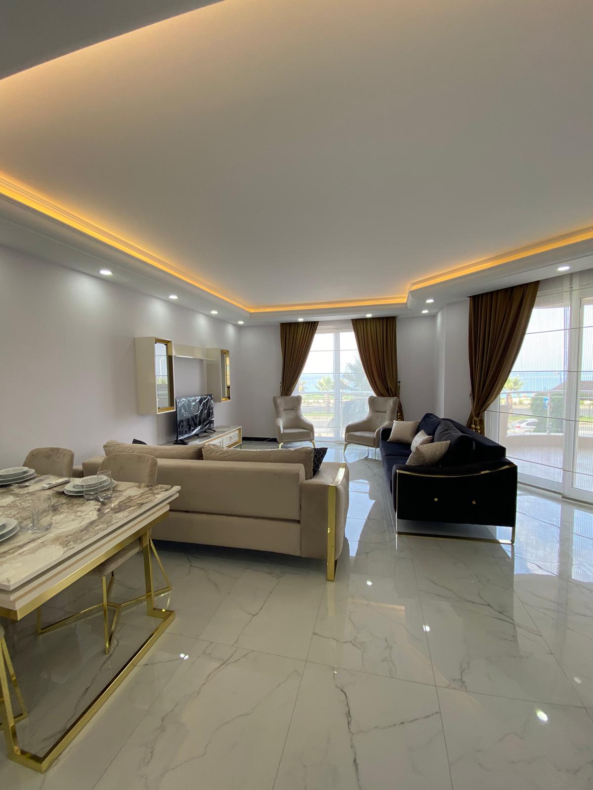 Трехкомнатные апартаменты на первой береговой линии, 120 м2 фото 4