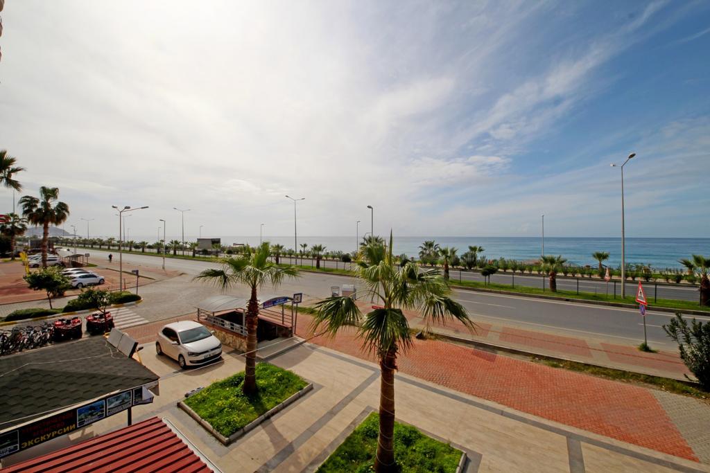 Трехкомнатные апартаменты на первой береговой линии, 120 м2 фото 20