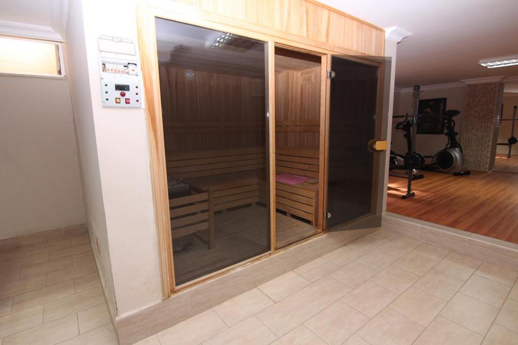 Трехкомнатные апартаменты на первой береговой линии, 120 м2 фото 26