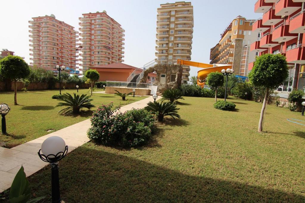 Трехкомнатные апартаменты на первой береговой линии, 120 м2 фото 27