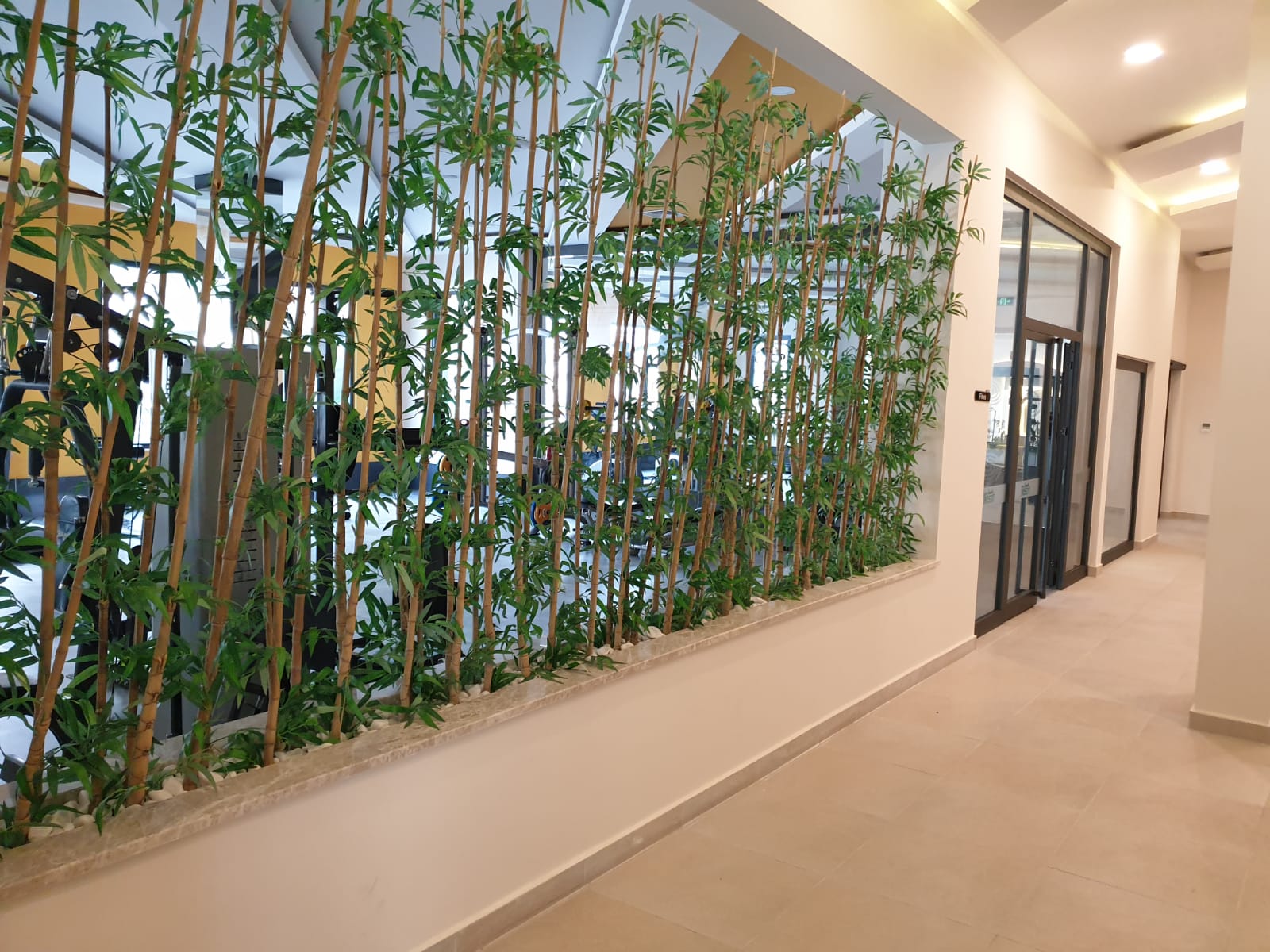 Трёхкомнатный меблированный садовый дуплекс в 350метрах от моря , 165м2 фото 13