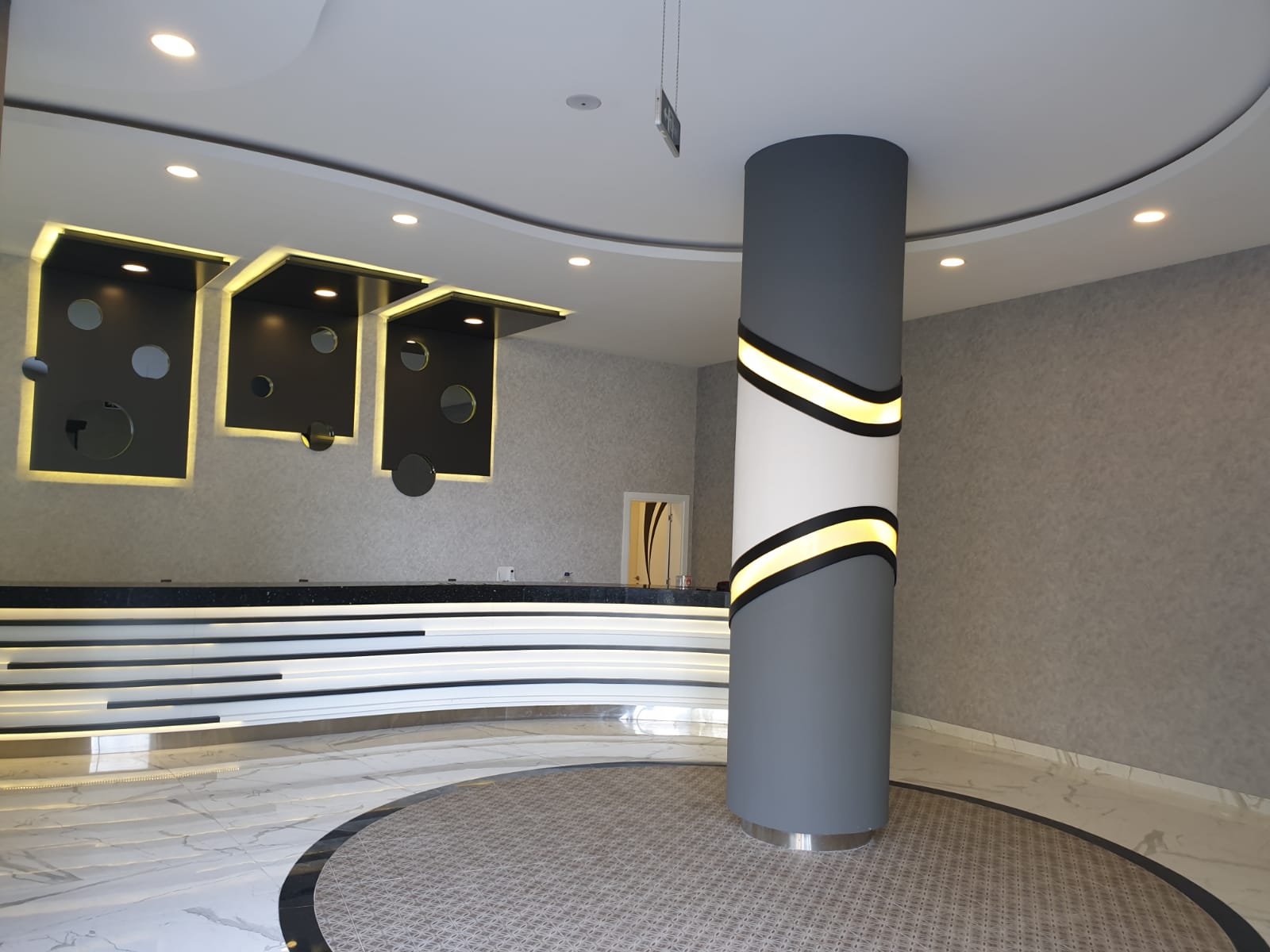 Трёхкомнатный меблированный садовый дуплекс в 350метрах от моря , 165м2 фото 14