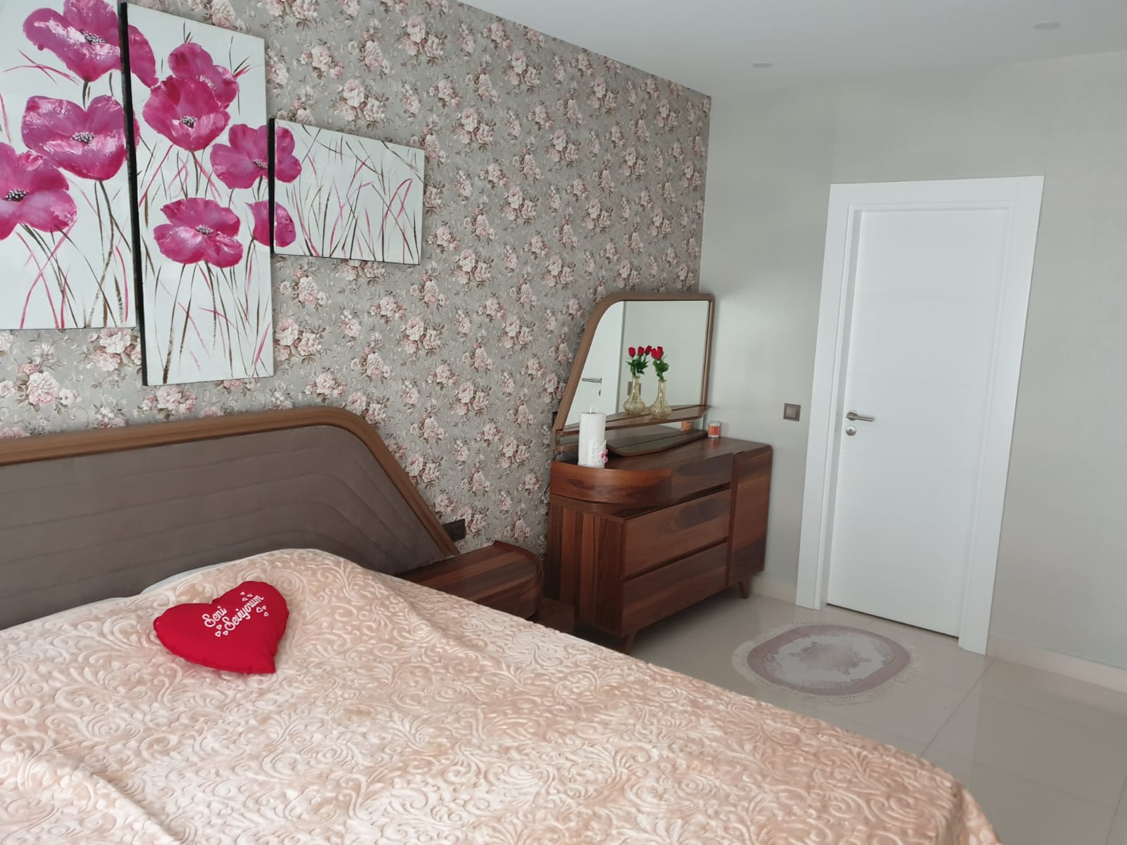 Трёхкомнатный меблированный садовый дуплекс в 350метрах от моря , 165м2 фото 46